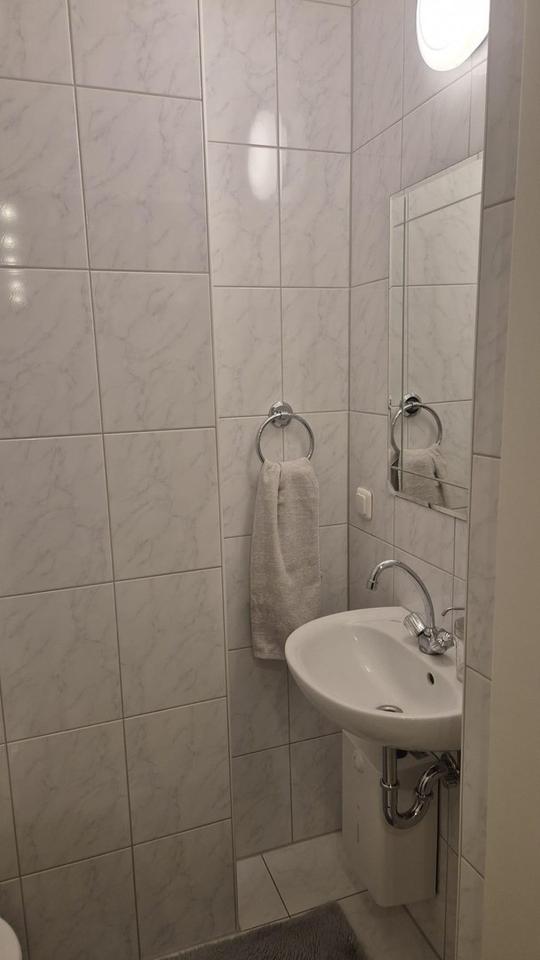 Helle 4 Zimmer Wohnung mit Balkon – Bild 12