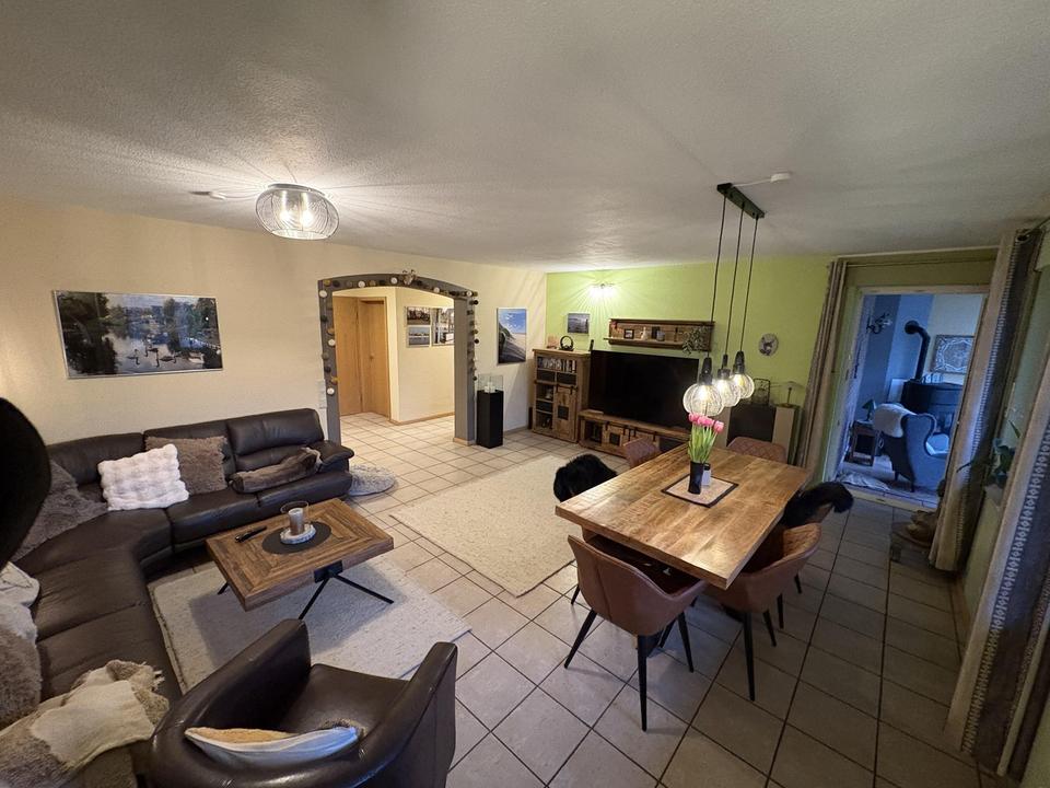 Unabhängig von Öl und Gas. Gepflegte Zweifamilienhaus-DHH in ruhiger und zentraler Lage von Alpen – Bild 13