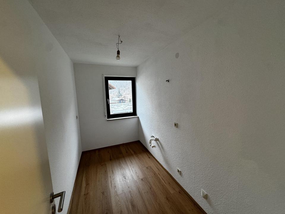 Helle 2,5-Zimmer Wohnung im 2. OG mit Balkon in Blaustein – Bild 5