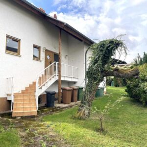 Geräumiges Einfamilienhaus mit großem Garten