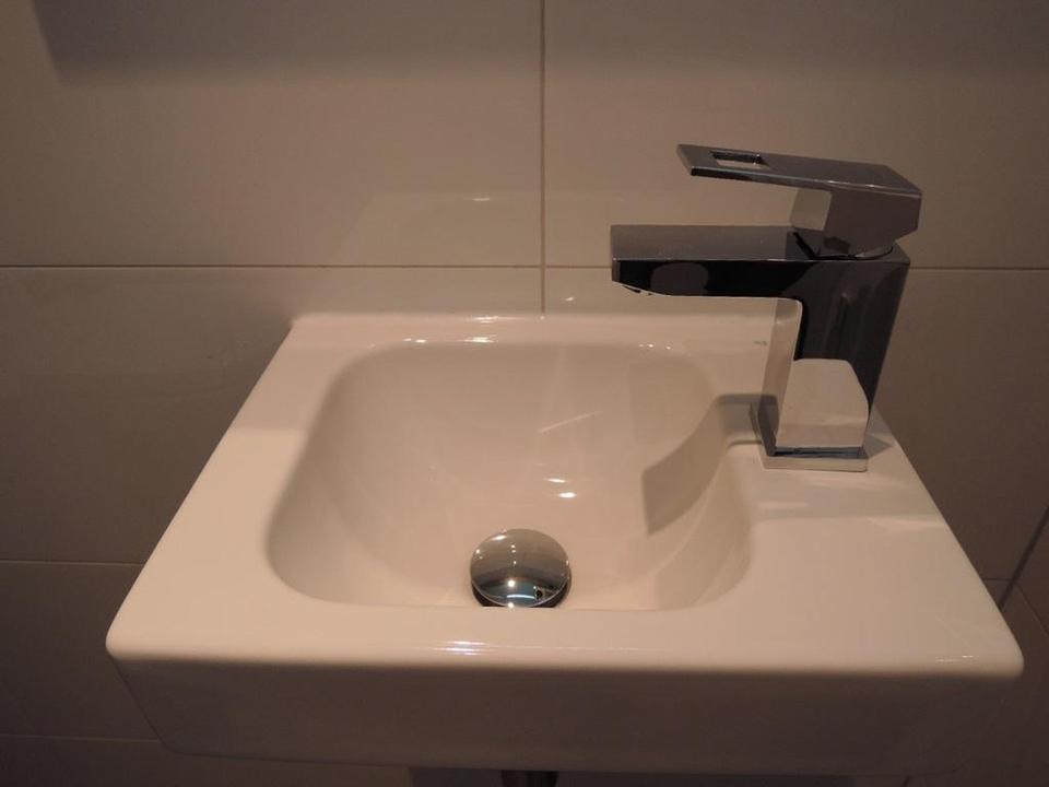 Ohne Makler! Sehr helle 3-Zimmerwohnung mit Balkon im grünen Umfeld – Bild 12