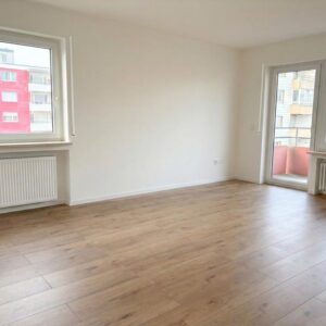 Moderne, zentrale 2-Zimmer-Wohnung mit Balkon, Aufzug & Tiefgarage – direkt am Bahnhof Senden