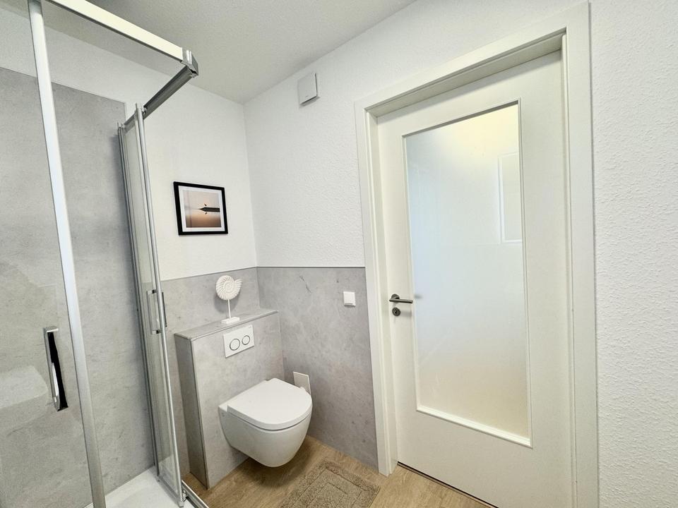 Sofort bezugsfrei: Frisch renovierte 3-Zimmer-Ferienwohnung an der Ostsee! – Bild 10