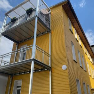 Ruhig gelegene 1-Zimmer Apartment in Stendal mit EBK und Balkonterrasse am Krankenhaus