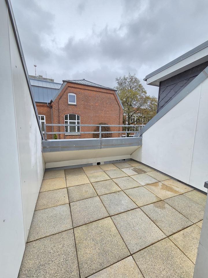 Hochwertig kernsanierte Dachgeschosswohnung mit Südbalkon – moderner Wohnkomfort auf ca. 55,4 m² – Bild 16