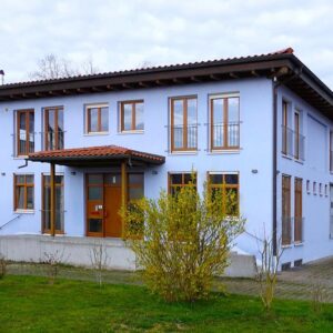 Bürohaus mit 3 Etagen á 144 m2 Gesamt 432 m2