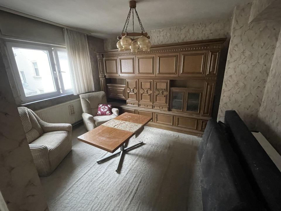 Großes Grundstück, Haus und Scheuer mit Ausbaupotential – Bild 8