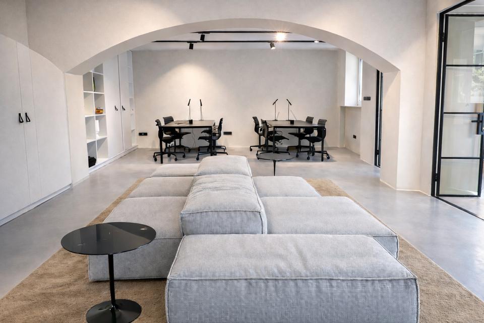 Design Studio am Landwehrkanal - Architektonisch kernsaniertes Gewerbe mit Gartenbereich – Bild 2