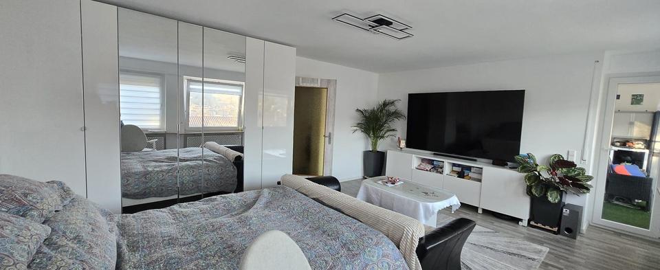 3 ZW in schöner Halbhöhen-Aussichtslage mit Balkon – Bild 6