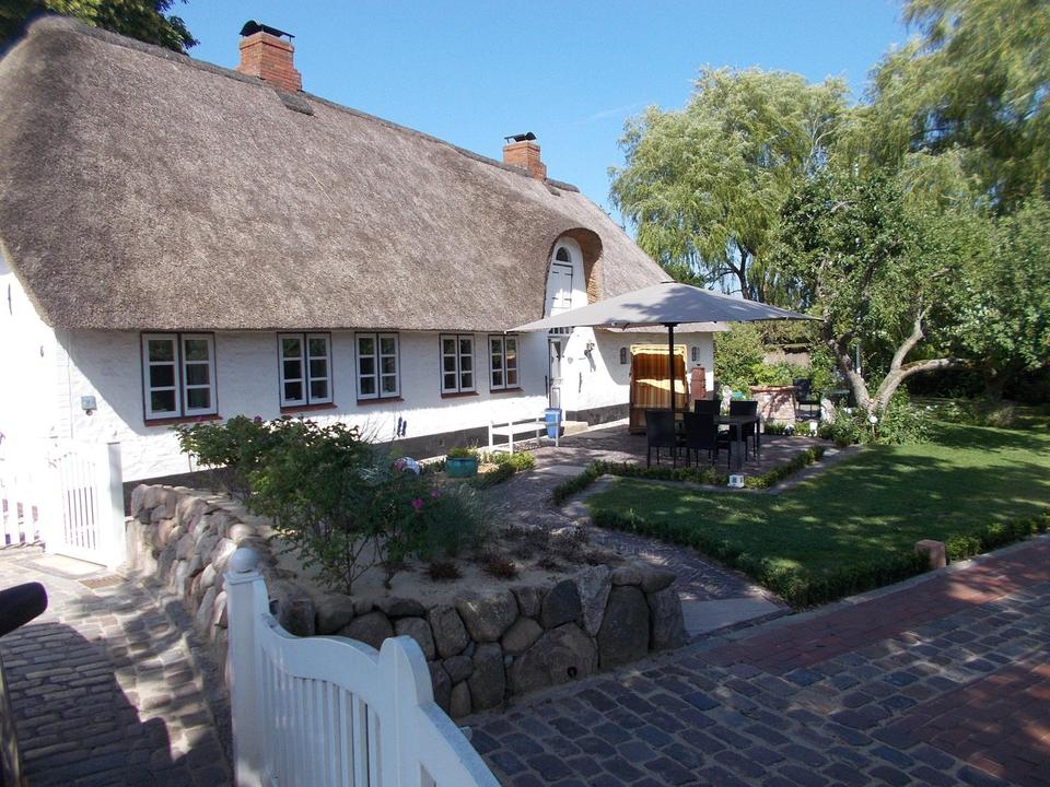 Traum unter Reet, Friesenhaus, EFH oder Ferienhaus, 25917 Stadum – Bild 3