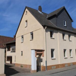 2-Familienhaus mit flexiblen Nutzungsmöglichkeiten