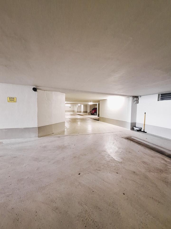 Helle Dachwohnung mit Südterrasse und Blick ins Grüne – Bild 22