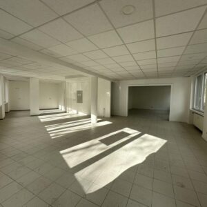 Flexibel nutzbar: 110 m² Ladenlokal/Büro/Praxis in Essen Südostviertel - Renoviert