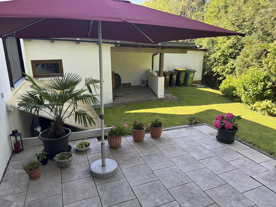 Platz für die ganze Familie! Traumhafte Doppelhaushälfte mit Blick ins Grüne – Bild 4