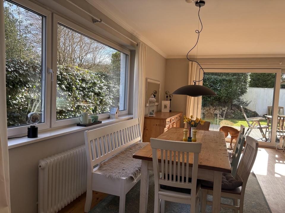 Großzügige Doppelhaushälfte in bester und sehr ruhiger Lage von Hamburg-Volksdorf – Bild 13