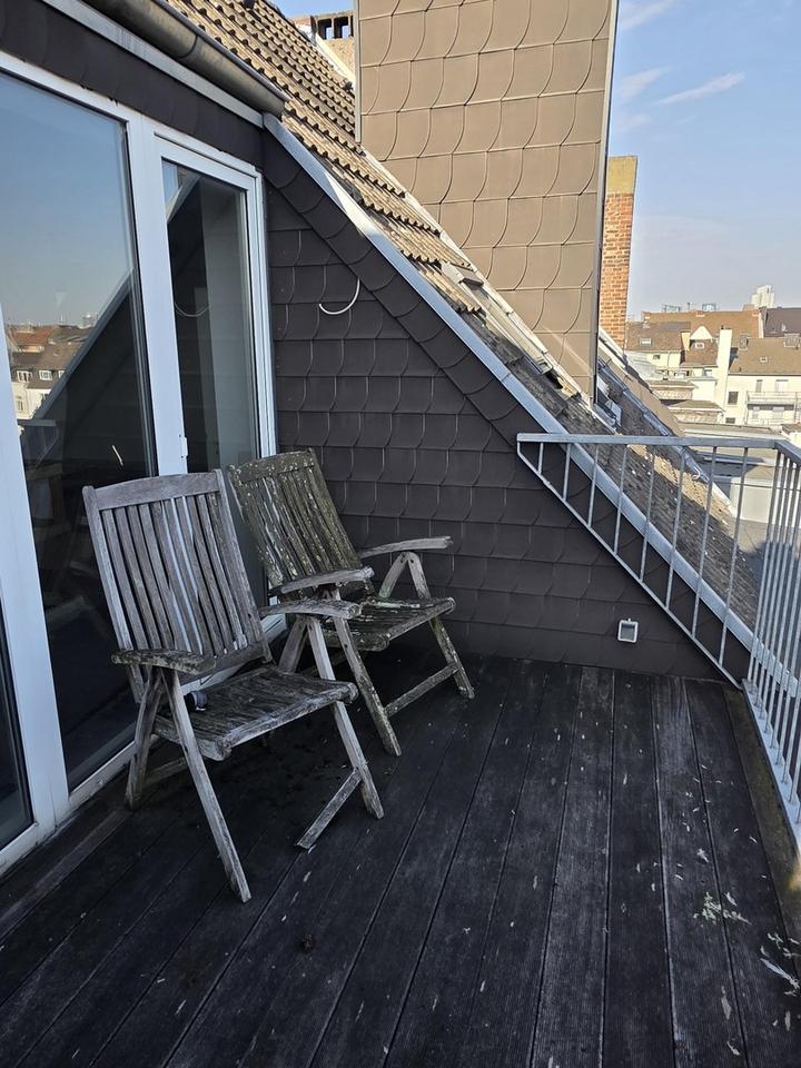 Über den Dächern - sehr attraktive Atelier-/Studio-/Nutzfläche