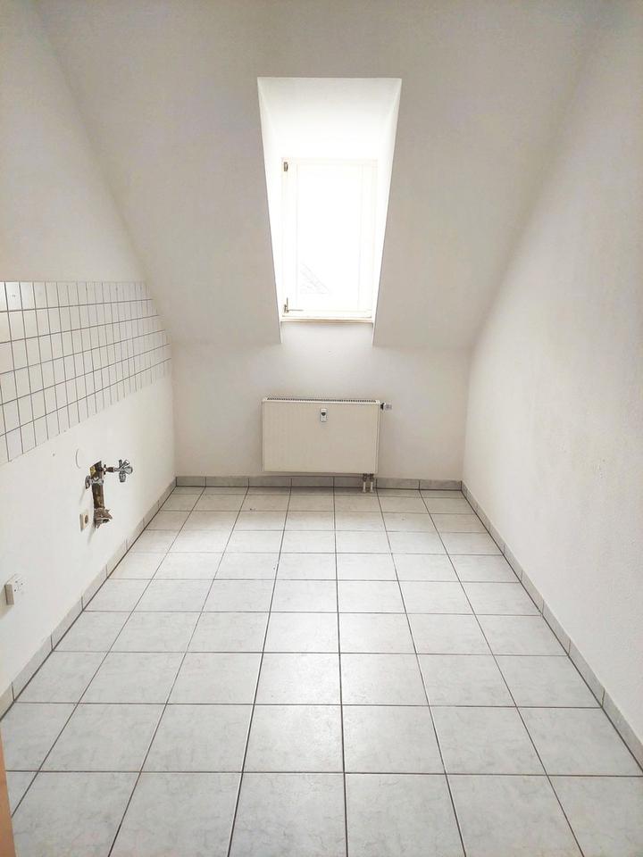 helle, schön geschnittene 2 Zimmer WE im 3. OG - Top-Zustand – Bild 9