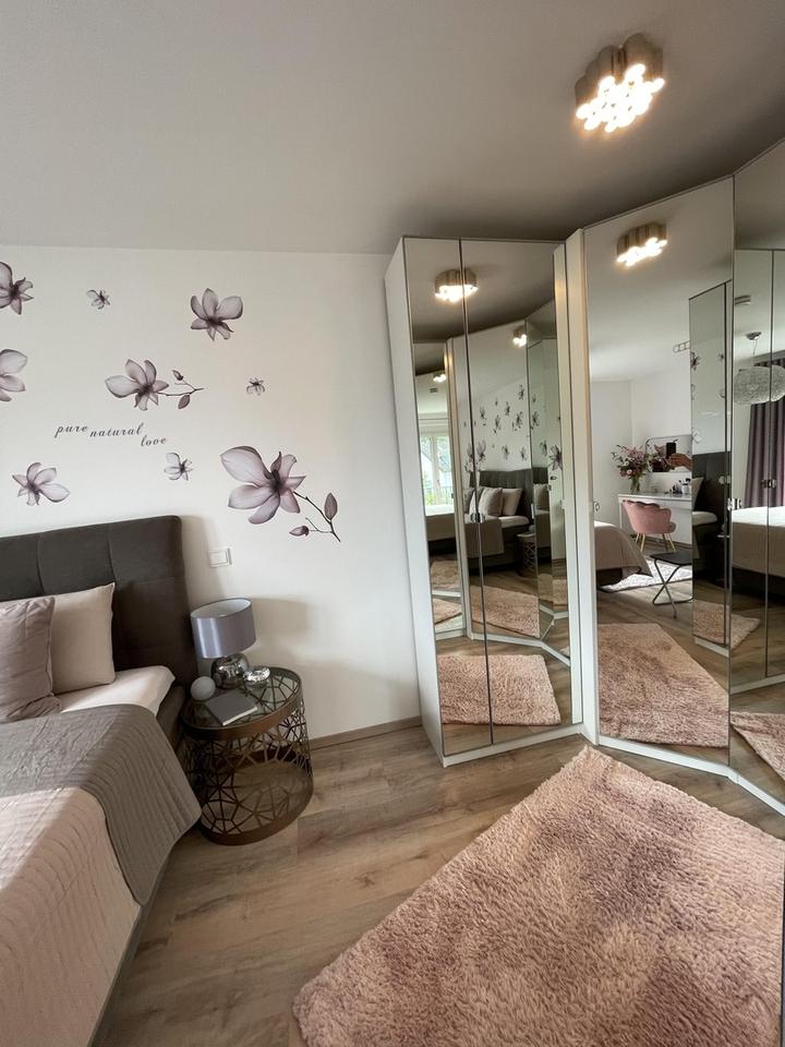 Moderne, neuwertige DHH (Effizienzklasse A) mit Einliegerwohnung - provisionsfrei – Bild 23