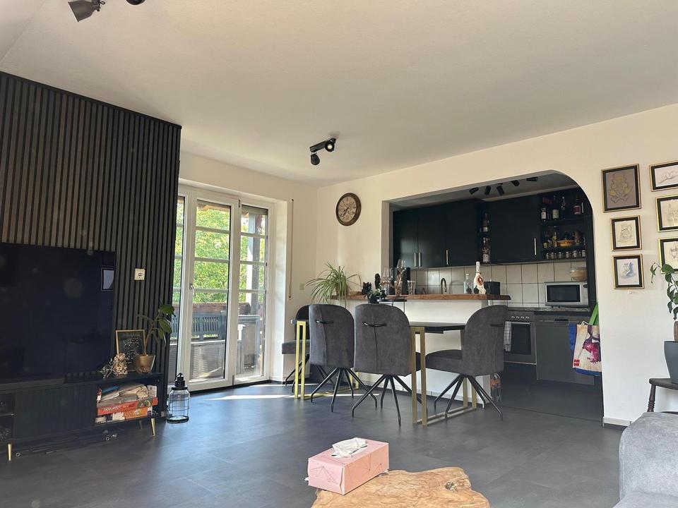 Provisionsfreie Vollmöblierte Maisonette Wohnung + 2 Stellplätze – Bild 15