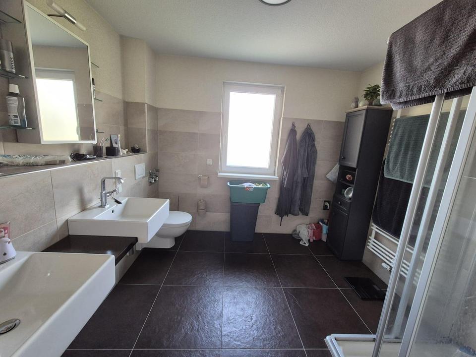 Komfortwohnung mit Wintergarten und Balkon in ruhiger Stadtrandlage – Bild 5