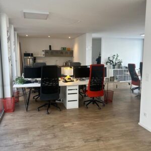 Großzügige Büro- / Praxisfläche in der Innenstadt