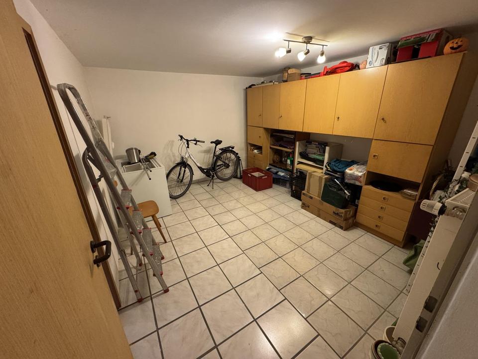 Platz für die ganze Familie! Traumhafte Doppelhaushälfte mit Blick ins Grüne – Bild 25