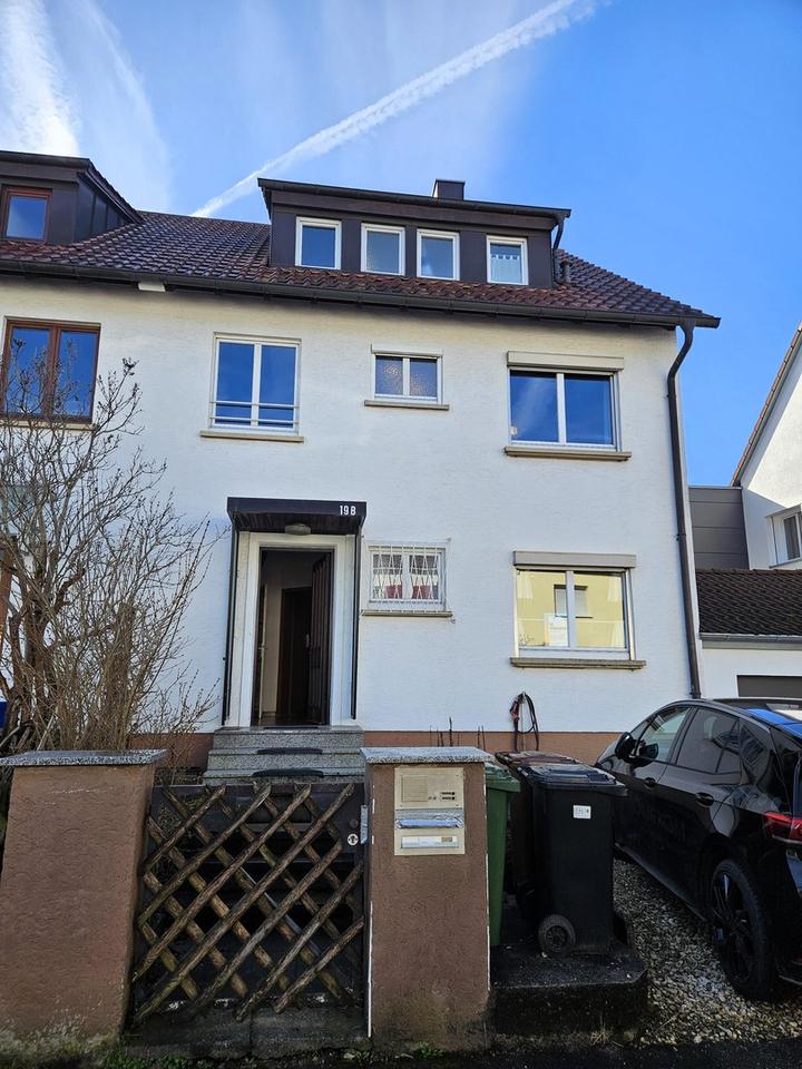 Charmante Doppelhaushälfte mit Südgarten in ruhiger Wohnlage – Bild 4