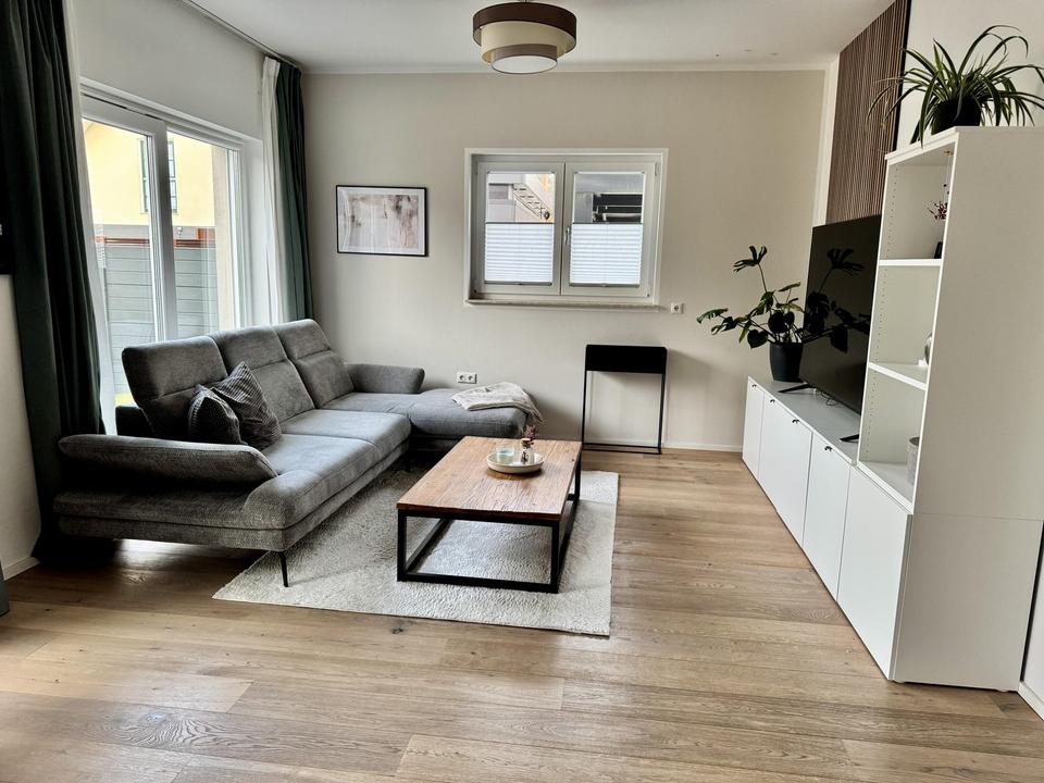 Moderne Stadtvilla mit Pool & Wärmepumpe in Schulzendorf – provisionsfrei – Bild 4