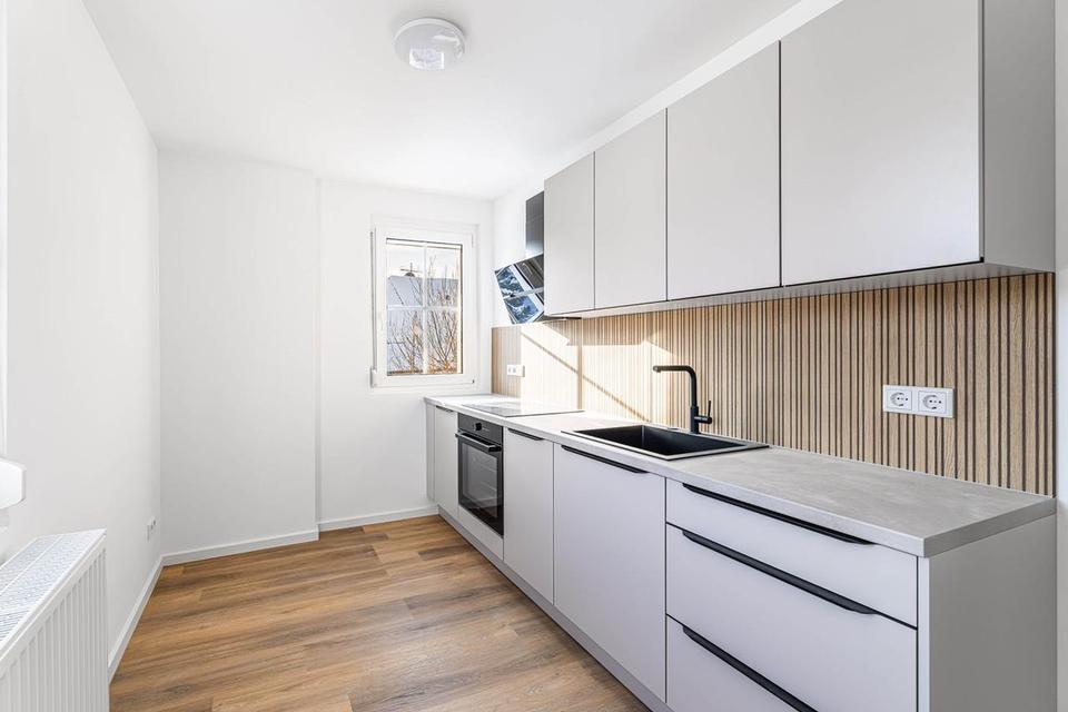 Wunderschöne neu sanierte Wohnung! – Bild 2