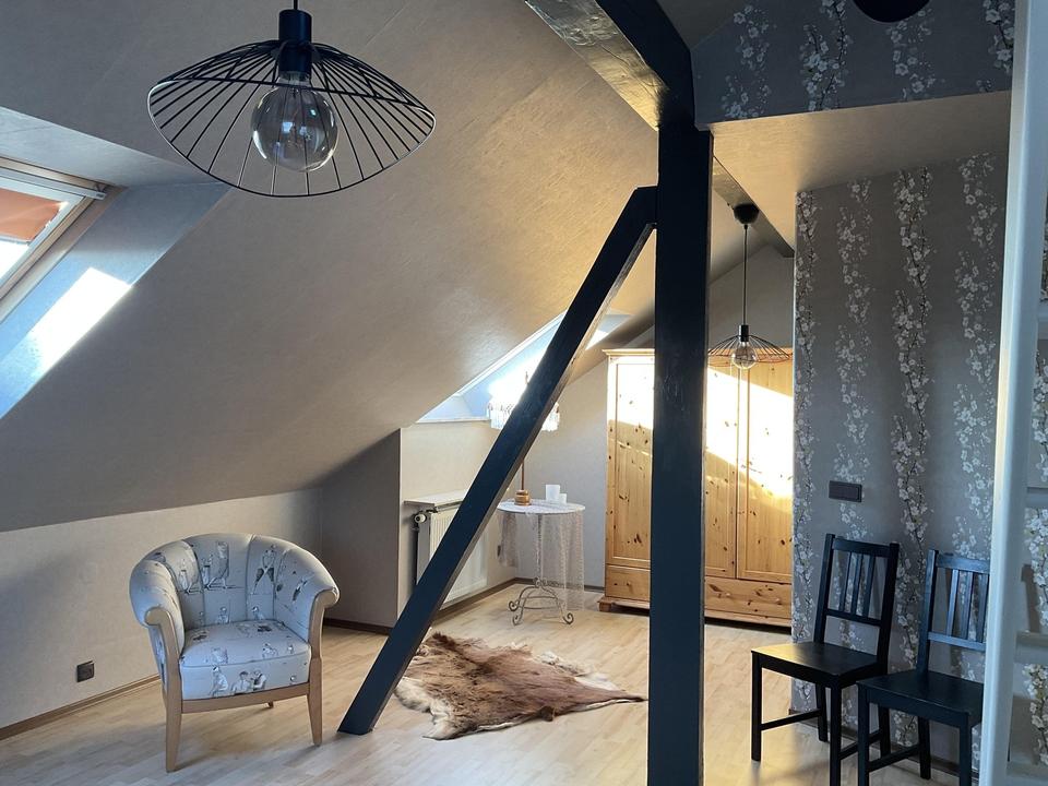 Top gepflegtes, freistehendes Ein- bis Zweifamilienhaus – Bild 20