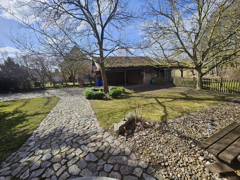 Weide, Wald und Wintergarten - Ein Traumhaus unterm Reetdach – Bild 13