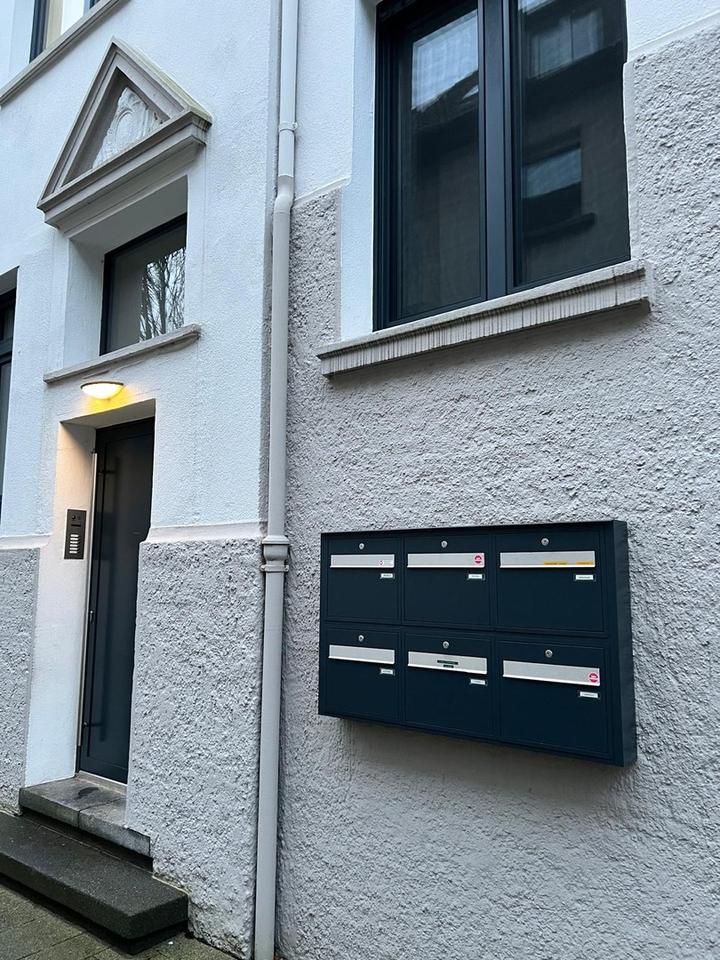 Lichtdurchflutete Altbauwohnung in Essen-Süd – Bild 2