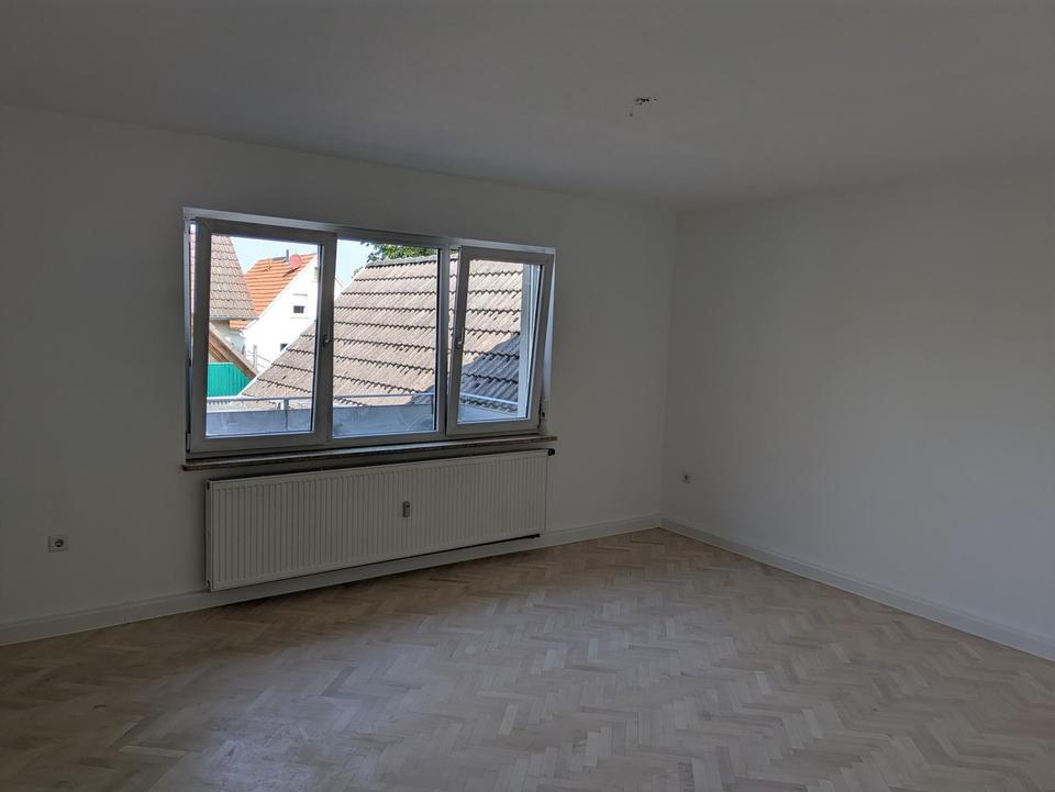WG möglich, 5 Zimmer, 3 Bäder, 140 m2 Haus Wohnung Großostheim, Balkon, voll ausgestatteter Küche – Bild 8