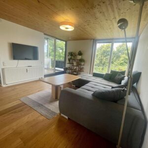 Moderne, voll möblierte 3-Zimmer-Wohnung mit Balkon & Carport in Ingolstadt-West