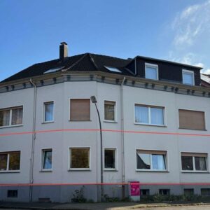 Großzügige Erdgeschosswohnung am Park mit Terrasse, Garten und Garage