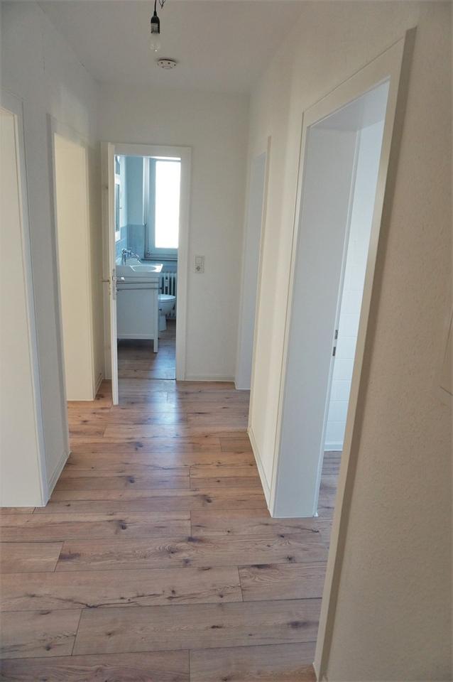 Schöne helle 3-4 Zimmer-Wohnung mit Balkon in Hameln Nordstadt – Bild 6