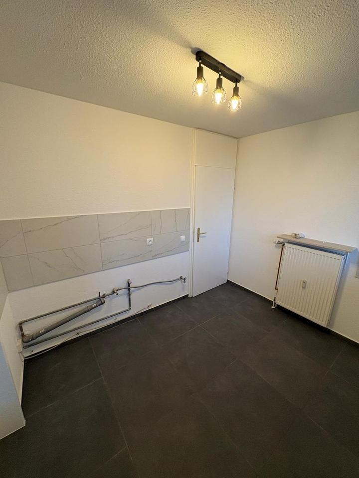 Modern renovierte 3-Zimmer-Wohnung mit Balkon & Stellplatz in Kaiserslautern-Betzenberg – Bild 10