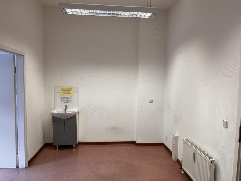 Praxis Dietzgenstr. 93 – Bild 7