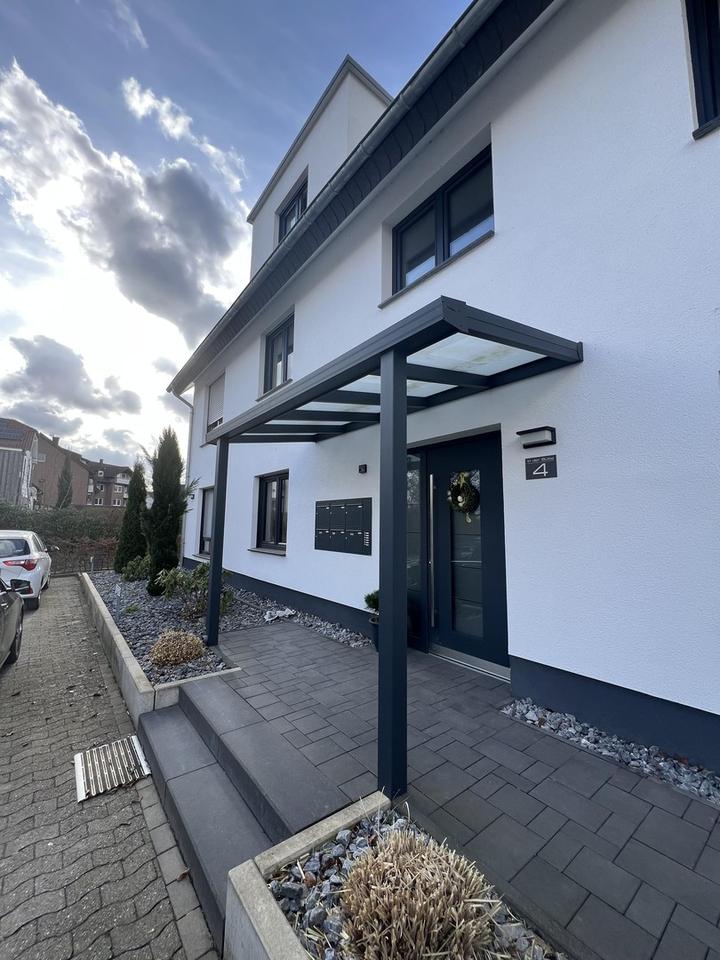 Moderne 3-Zimmer-Neubauwohnung mit Garten im Erdgeschoss – Bild 23