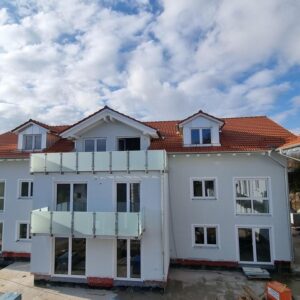 Neubau - traumhafte 2-Zi-Whg. mit Garten und Aufzug