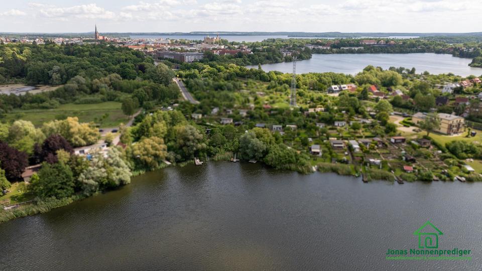 Kleingarten mit eigenem Steg am Ostorfer See - für den Käufer provisionsfrei