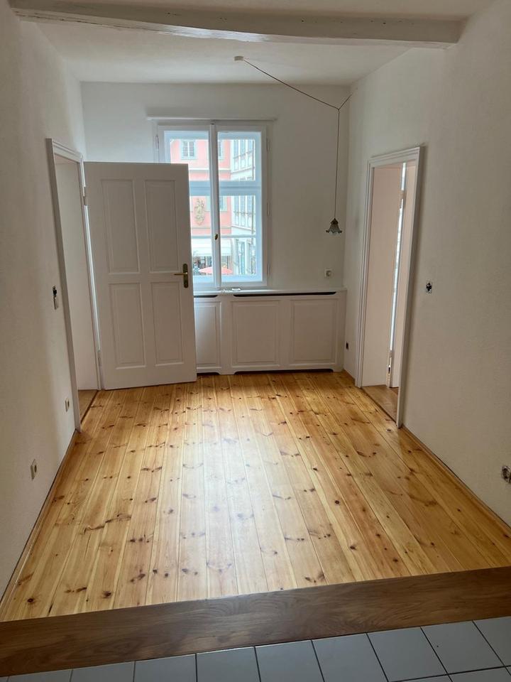 Neu renovierte 3-Zimmer Wohnung inmitten der historischen Altstadt – Bild 9