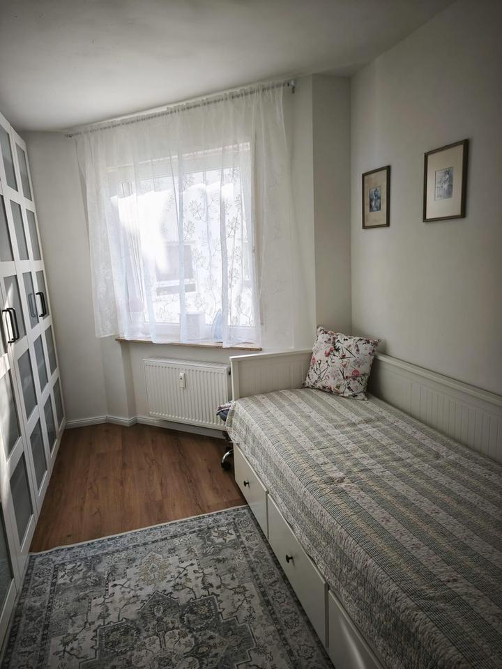 Vollmöbilierte 3,5-Zimmer-Wohnung – Bild 4