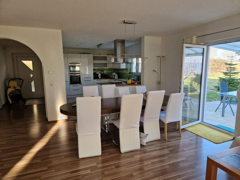 4,5 Zimmer-Haus ruhig Lage, unverbaute Sicht, barrierefrei – Bild 3