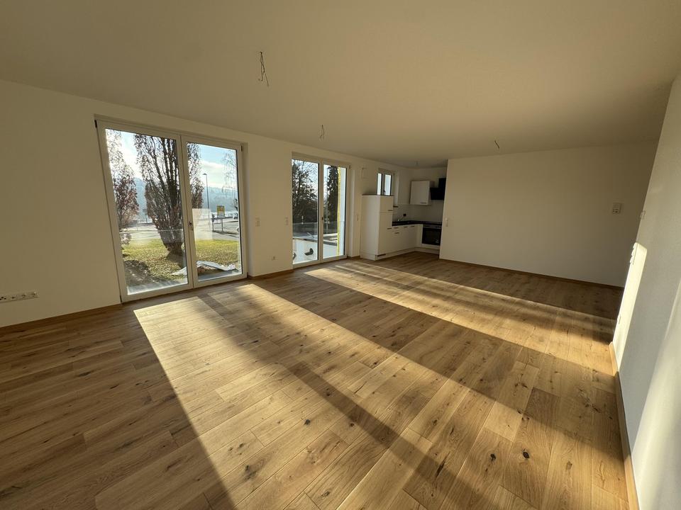 2 Zimmer Wohnung mit großer Terrasse - Zentrumsnah – Bild 3