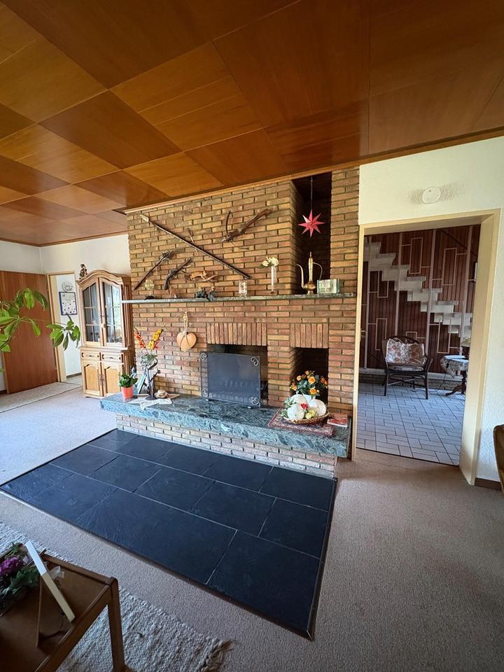 Großzügiges Familienglück mit weitläufigem Garten im Einfamilienhaus – Bild 6