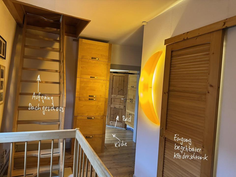 Haus mit zwei Wohneinheiten und einem separaten großen Garten – Bild 31