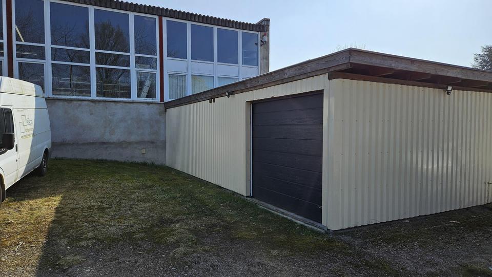 Firmenhalle / Industriehalle mit Bürotrakt – Bild 19