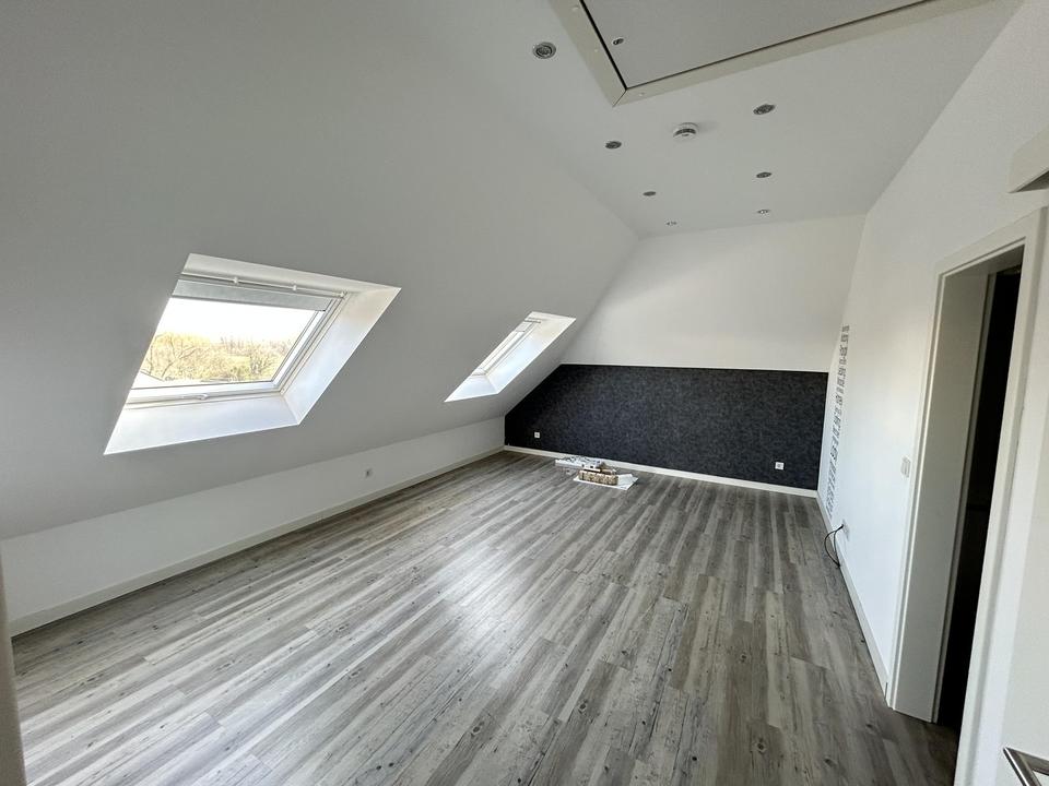 Penthouse mit Blick über die Siegauen bis zum Siebengebirge. – Bild 32