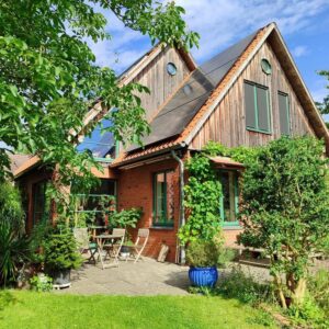 Ökologisch nachhaltiges Niedrigenergiehaus - gesund wohnen mit Lehm